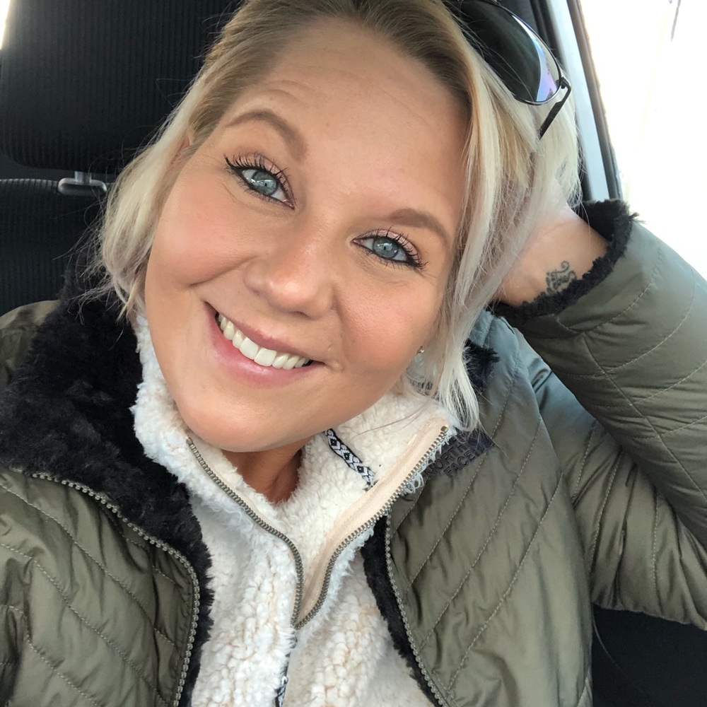 Meet your Posher, Amanda